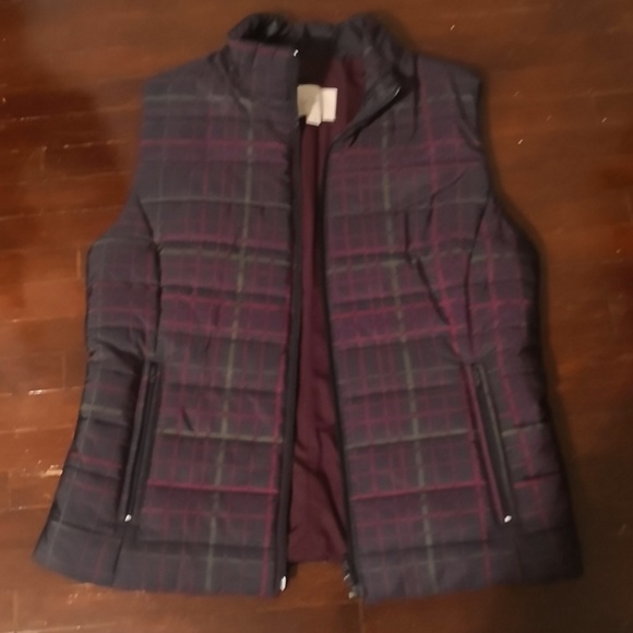 Loft Plaid Vest - Picture 1 of 4